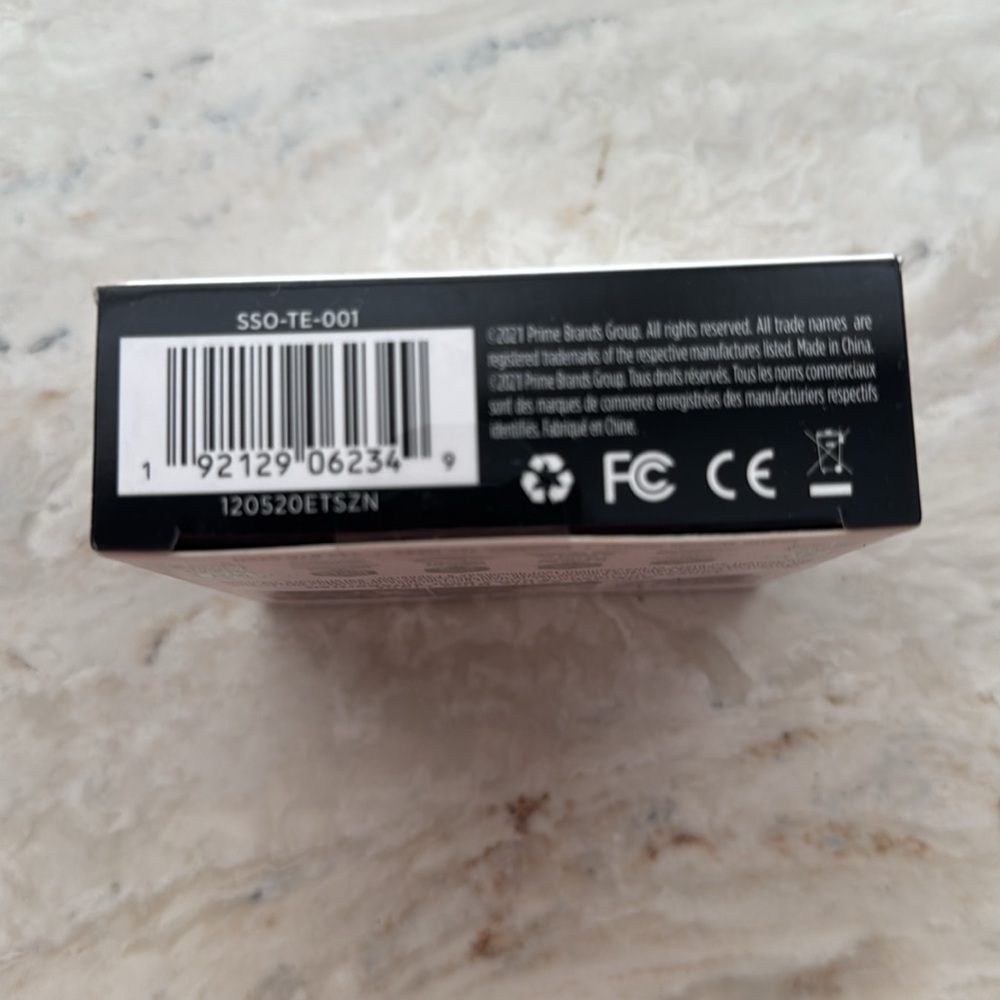 Soar Clip On Selfie Ring Light- never opened - Picture 3 of 3